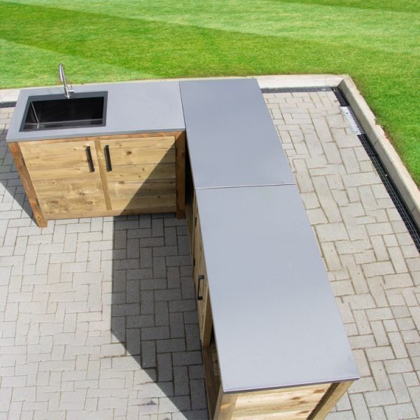 Outdoor Rustic Kitchen Units